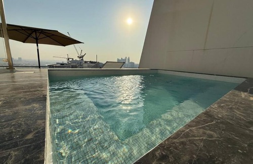 Business Bay Apartment | Private pool penthouse, Downtown