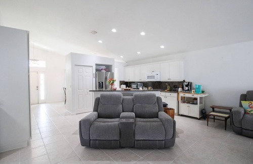 Gulf Cove House | Private Pool, Port Charlotte, Sol Searcher
