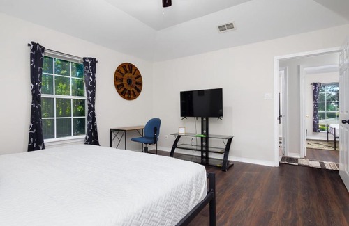 Daphne Villa | Private Pool - Self Check-In - Shanti Villa