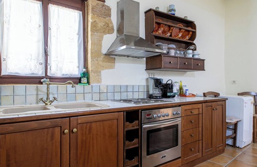 Astratigos Villa | Private Pool★Stone Villa★ BBQ & Wifi★ Jacuzzi