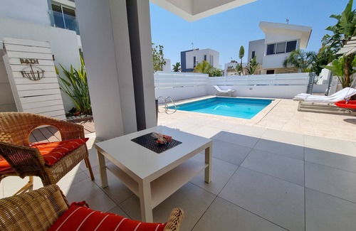 Pervolia Villa | Private Pool Villa Next to the Beach