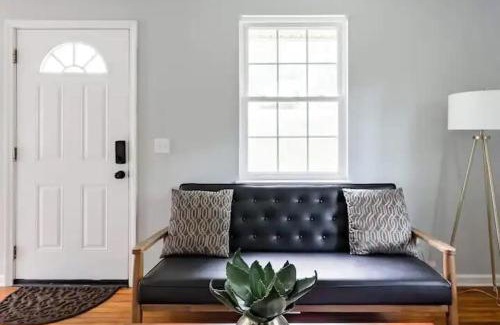 Shelby Hills House | Private prime new renovated E Nash - 5 min to DT
