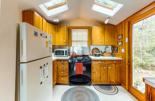 Tisbury House | Private & quaint cabin-style home with wraparound porch - small dogs OK