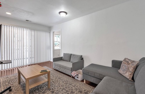 May Valley House | Private & Quiet Guesthouse Near SF & Wine Country