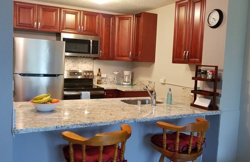 Waimalu Condo | Private, Quiet +Kitchen, Inside Laundry, Prkg/Pool/Hot Tub, best of Affordable!