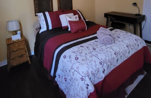 Lake Mary House | Private, quiet oasis, with 1 bedroom and 1 bathroom and sleeps 2 guests