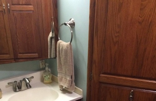 Braden River House | Private, quiet retreat!. Near famous beaches and easy drive to Disney.