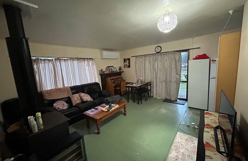 North Loburn Cottage | Private, quiet, stunning views,