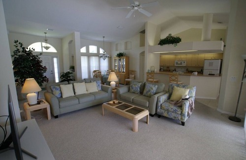 Pine Valley House | Private quiet Villa with screened Pool & Spa on Rotonda Canal,