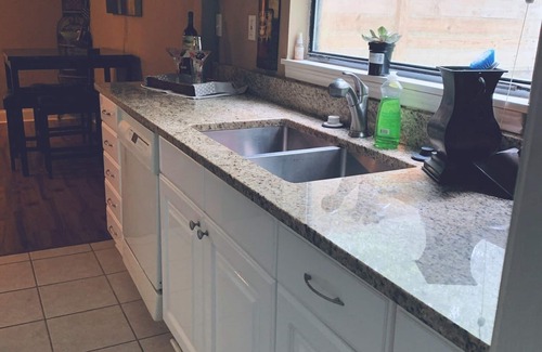 Pearl River House | Private, Quietly Located 2bd 1ba with beautiful deck