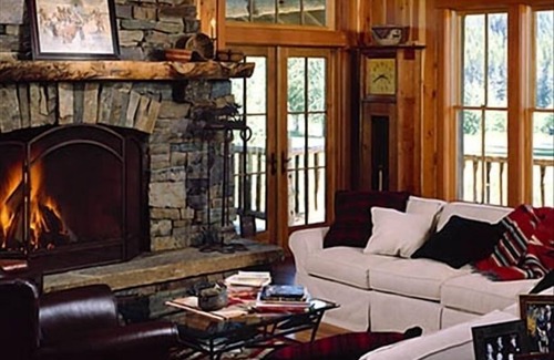 Coram Cabin | Private Ranch Next to Glacier National Park