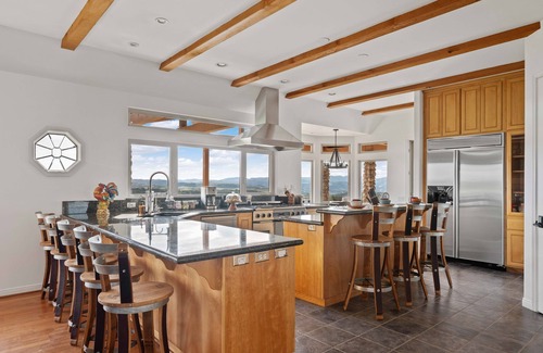 Lompoc House | Private Ranch Retreat