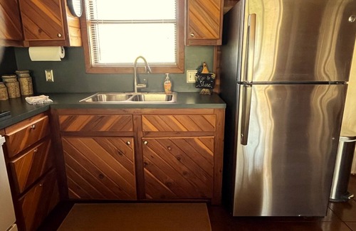 Pipe Creek Cabin | Private, redwood cabin with endless Hill Country views. Horse & dog friendly!