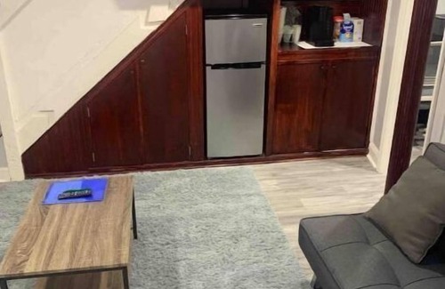 Elmwood Park Apartment | Private renovated, Cozy Apt w/Free parking