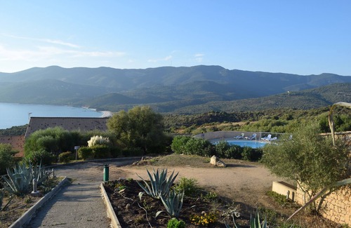 Serra-di-Ferro Villa | Private rent mini villa t2, in very beautiful residence 3 *
