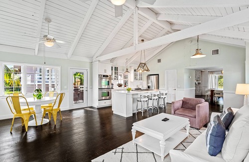Boynton Beach House | Private "resort" setting Spacious- Boynton/Delray. 2.5 mi. to beach, Atl. Ave.