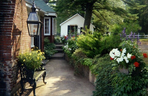 Bremen Cottage | Private Retreat, Absolute Waterfront, Minutes To Damariscotta