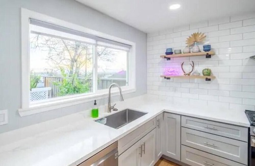 East San Jose House | Private Retreat: Hot Tub, BBQ/fire pit, City Views