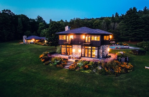 Stowe Area House | Private Retreat in Stowe! Complimentary Concierge to plan Ultimate Vacation