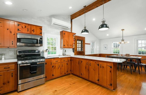 Lagrangeville House | Private retreat on 12 acres w hot tub and bbq