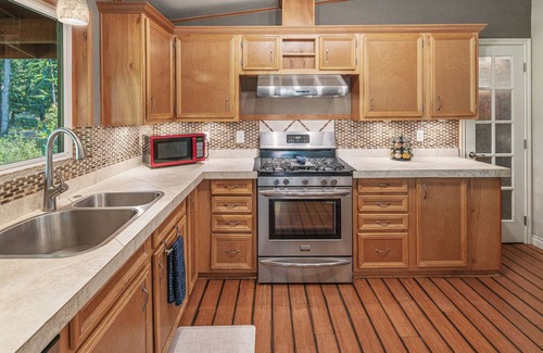 Sandpoint House | Private Retreat on 6 acres with 700' of Pack River frontage