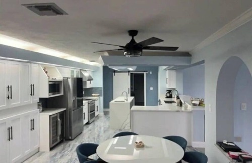 Fort Myers Shores House | Private River Estate