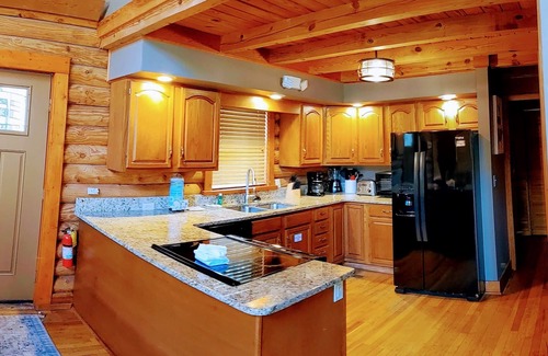 Sevierville Cabin | Private River Front Cabin! Trout Fishing in the beautiful Little Pigeon River.