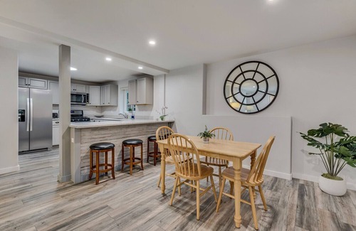 Glenwood Springs Apartment | Private Riverfront property seconds from town