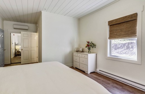 North Glade Hills Resort | Private Rm 1, Handicap Accessible, 10 quiet acres