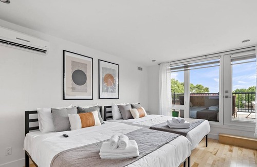 Sainte-Marie Apartment | Private Roof top Patio Downtown Metro Frontenac