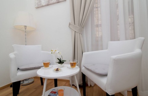 Dubrovnik Old Town Cabin | Private room ∙ 1 bedroom ∙ 2 guests