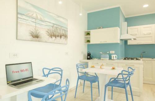 Lu Bagnu House | Private room and pool in the beach free wi-fi