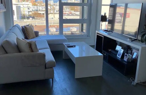 Fairview Apartment | Private room and washroom-Beautiful,Mountain view,fab location,bright space