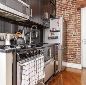 Central New York City House | Private Room at a shared apartment by Times Square