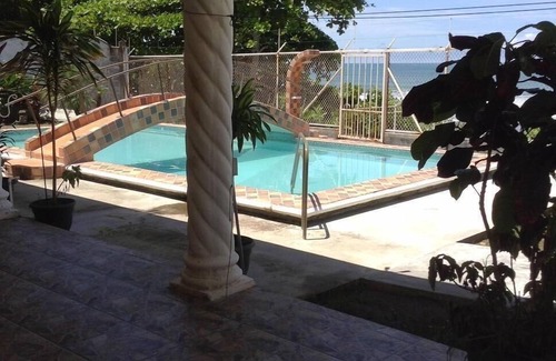 Puerto Armuelles House | Private room at Las Brisas Del Mar