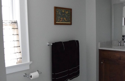 Stonington Bed & Breakfast | Private Room C at Dragonfly Inn