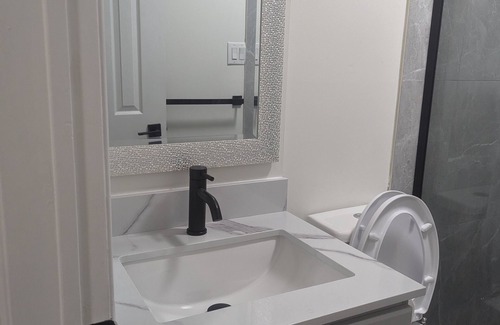 Central Erin Mills House | Private Room closer to Erin Mills Mississauga