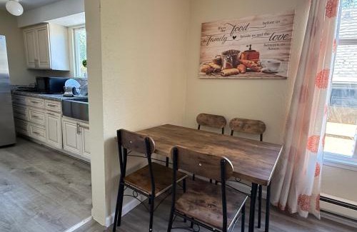 University District House | Private Room "Date" by UW