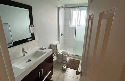 Brossard Apartment | Private room in 5 1/2 appartement just 10 minutes to Montreal