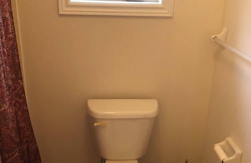 Meadowvale Village House | Private room in a Detached corner house