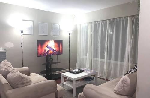 Burnaby House | Private room in burnaby