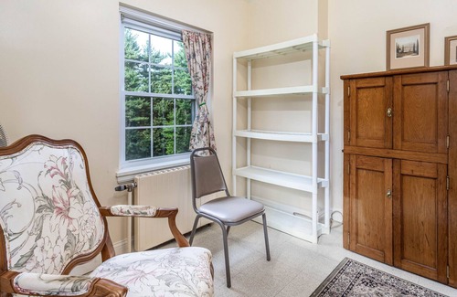Lancaster House | Private Room in Grand Estate w/ Separate Entrance