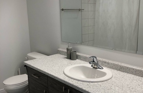 Doon South House | Private Room In Kitchener