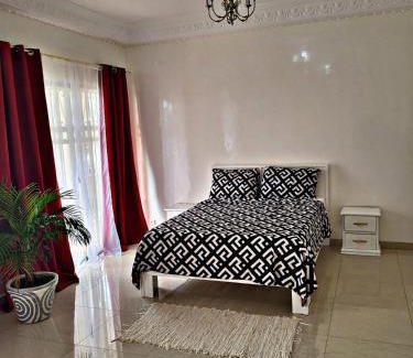 Pointe des Almadies House | Private Room in Luxury Villa Secure Gated Area, Dakar