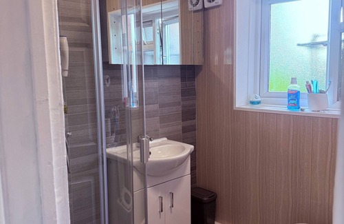 Birch House | Private Room in Middleton