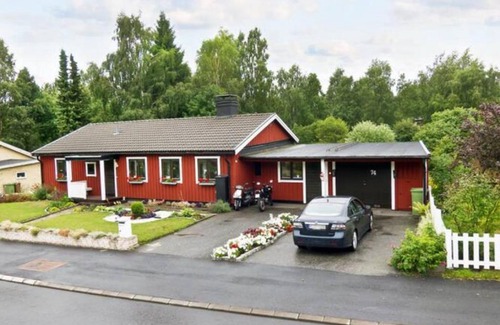 Umea House | Private Room in Shared House-Close to University and Hospital-6