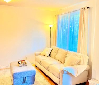 Mount Pleasant Apartment | Private Room In The Heart Of The City