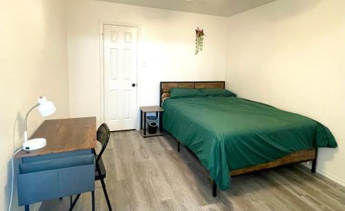 Dallas House | Private room near downtown dallas9