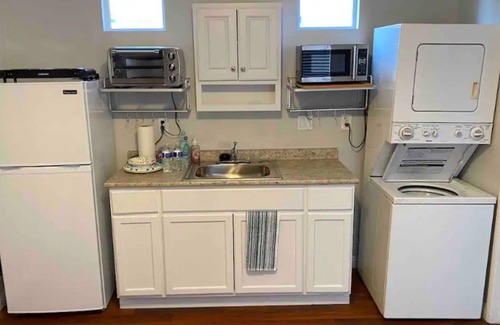 Temecula House | Private Room near Temecula Wine Country