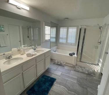 Murrieta Villa | Private room